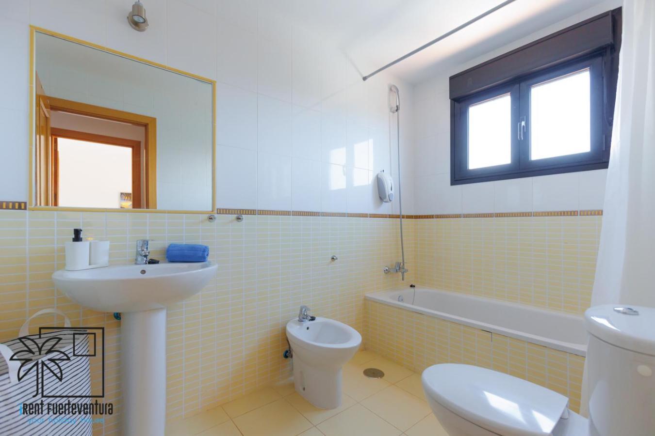 Casa De Los Viajeros Majanicho Irent Fuerteventura Villa Corralejo Eksteriør bilde